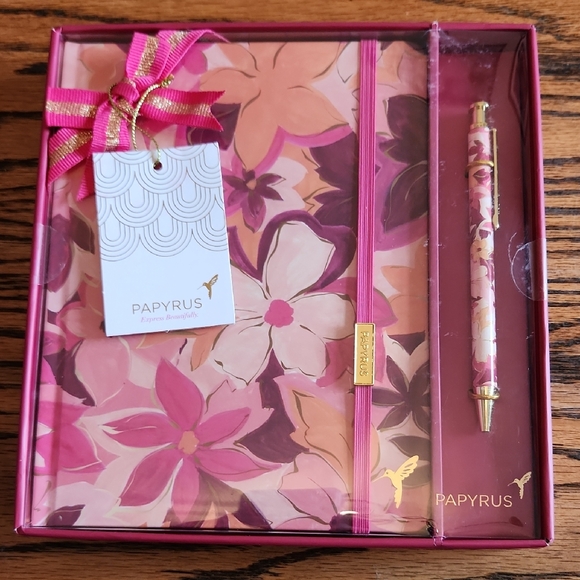 Papyrus Other - Papyrus Pink Floral Notebook & Pen Gift Set